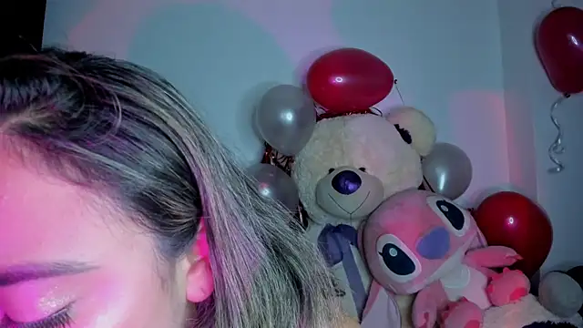 Kylievoos's cam snapshot