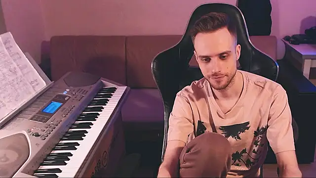 Sweetparker's cam snapshot