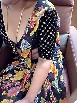 Roja-Telugu777 live sex cam