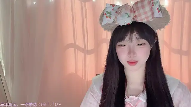 LovelyXiaoYi live sex cam