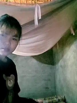 Beeio_diaeo's cam snapshot