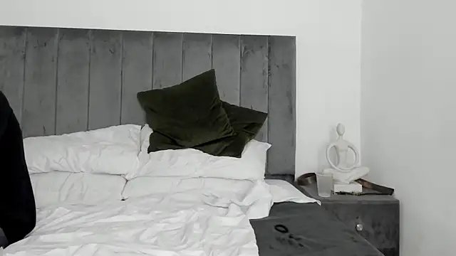 RedNDizzy live sex cam