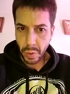 LoGanDiamond live sex cam