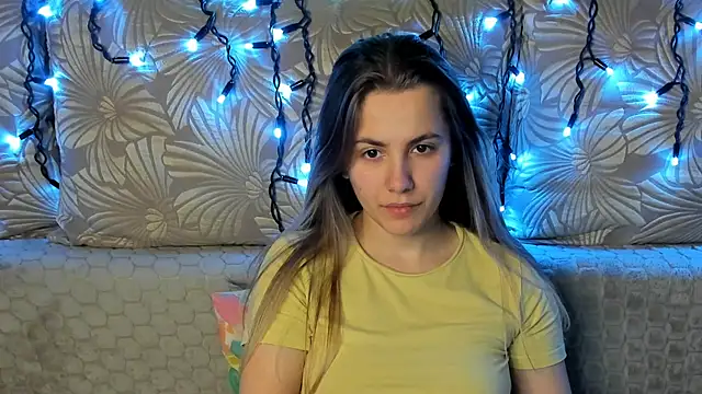 MaggieCake's cam snapshot