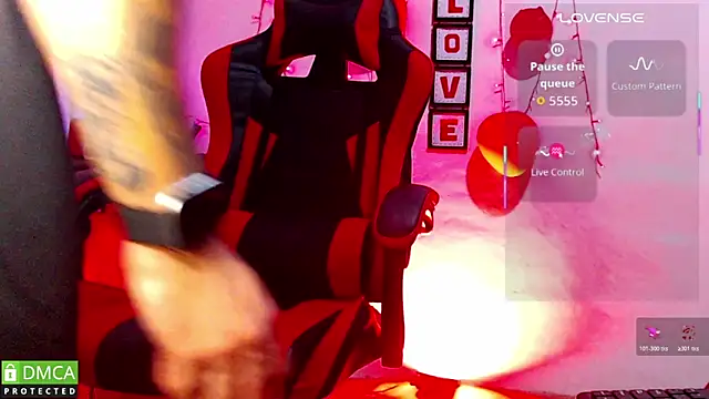 Diilanhott live sex cam