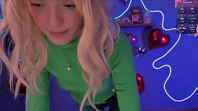 mia_starrr_'s cam snapshot