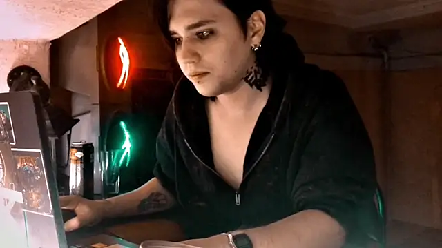 sademobeer live sex cam