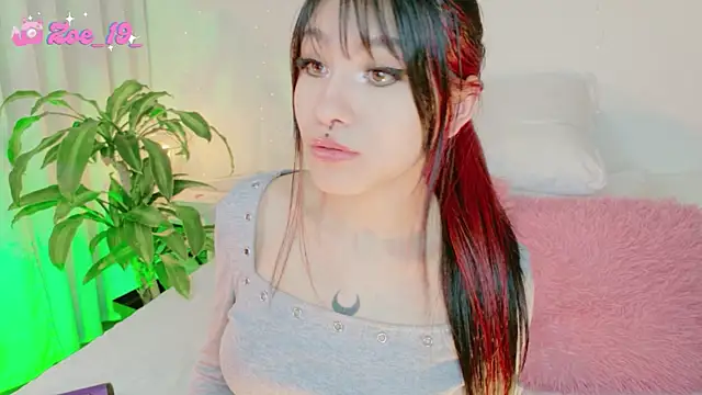 cuteezoe live sex cam