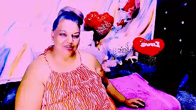 indian_ruby live sex cam