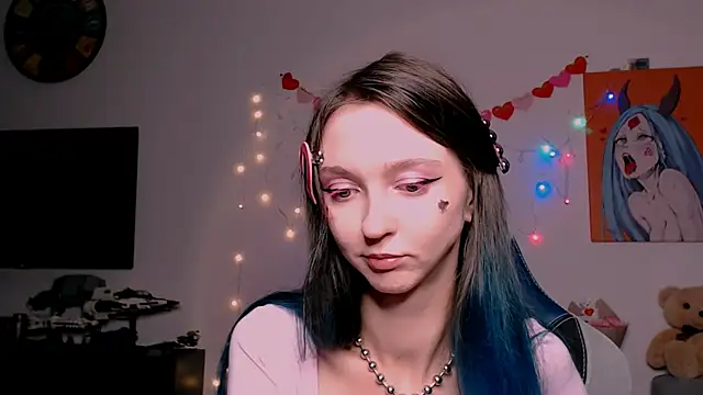 MermaidVibesTides's cam snapshot