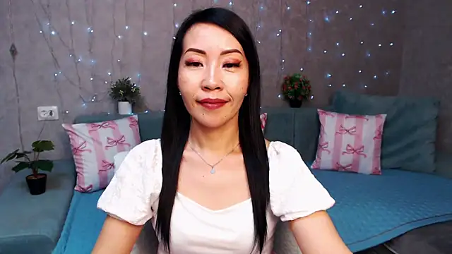 LiaPak's cam snapshot