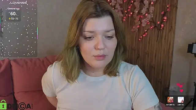 Michele_Greenn's cam snapshot