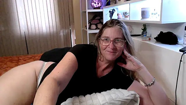 Arseralian's cam snapshot