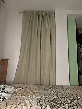 logan-31 live sex cam