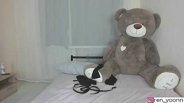 Ren_yoon live sex cam