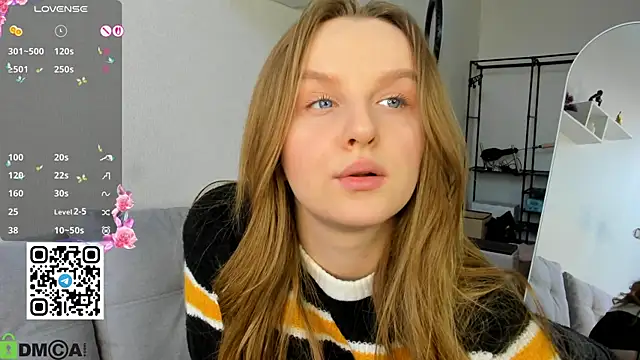 Rina_Panic live sex cam