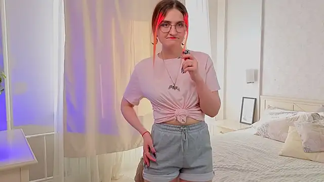 MaggieCata's cam snapshot