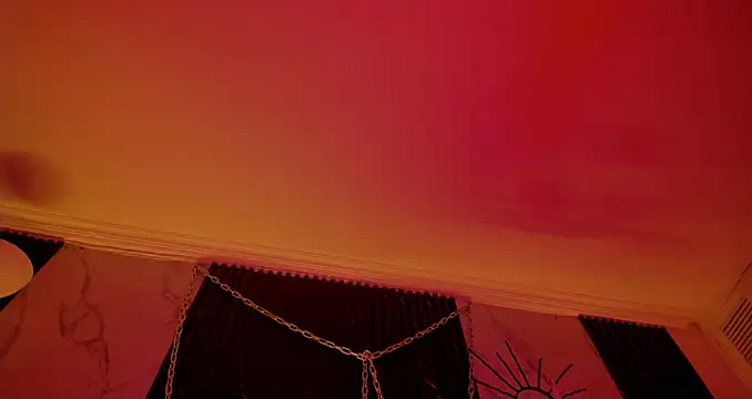 ALICEPOIXXXON live sex cam