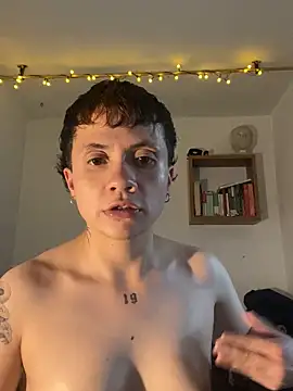 SimonMasseel's cam snapshot