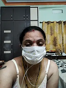 bhavyasri_55's cam snapshot