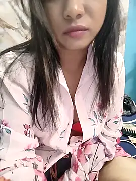 hornyzinia123 live sex cam