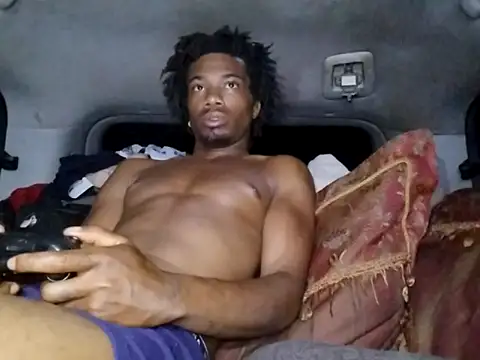 SlimeCrownzOut5 live sex cam