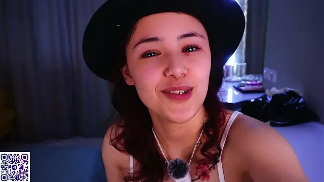 VerlieChahal's cam snapshot