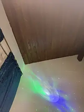 maximo_torreychelli's cam snapshot