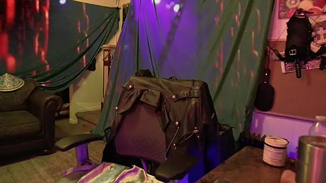 MasterDaddyCool live sex cam