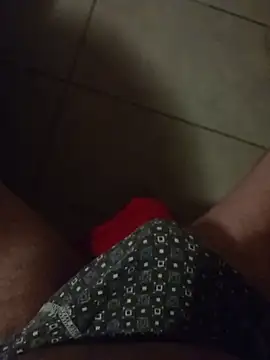 bajoderx585Oregano's cam snapshot