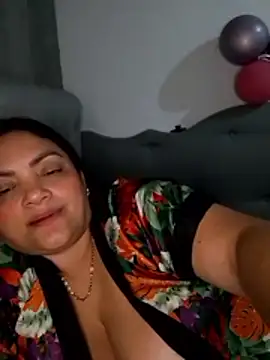 tiffany_Johnson1's cam snapshot