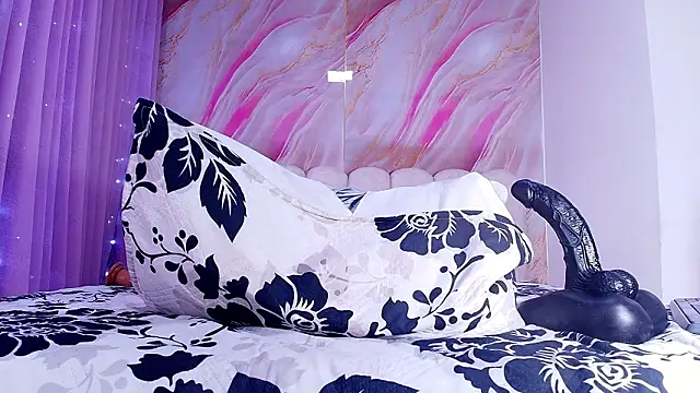 sofi_decker live sex cam