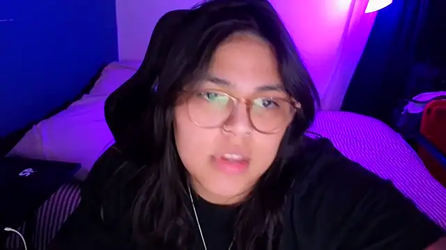 miacanela_xo's cam snapshot