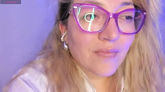 Naty_Mature_'s cam snapshot