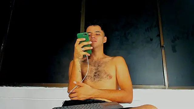 HellAndDante_'s cam snapshot