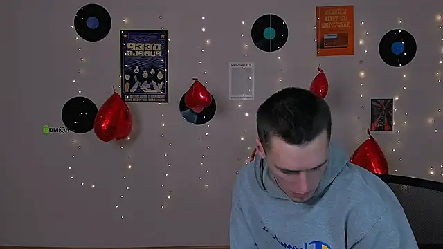 ryan_zen's cam snapshot