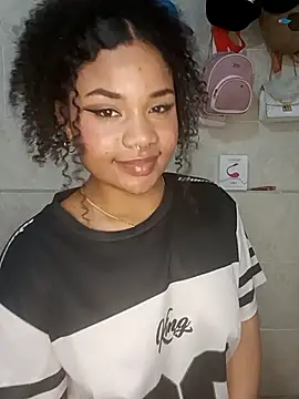 BrianaSweetxxx's cam snapshot