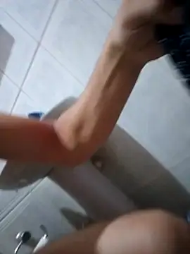 Vavai30's cam snapshot