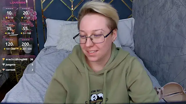 AlexandraGreen live sex cam