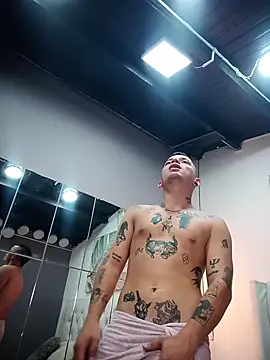 wildthor26 live sex cam