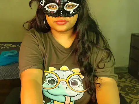 HEZALNUT live sex cam