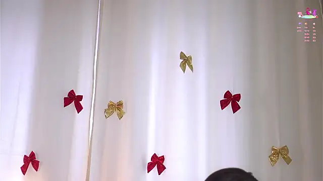 MaudAle's cam snapshot