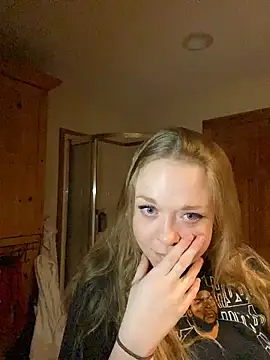 SmirkFans's cam snapshot