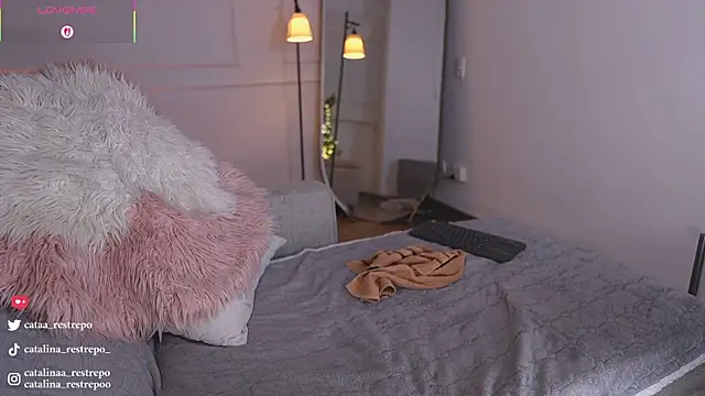CATALINA_RESTREPO live sex cam