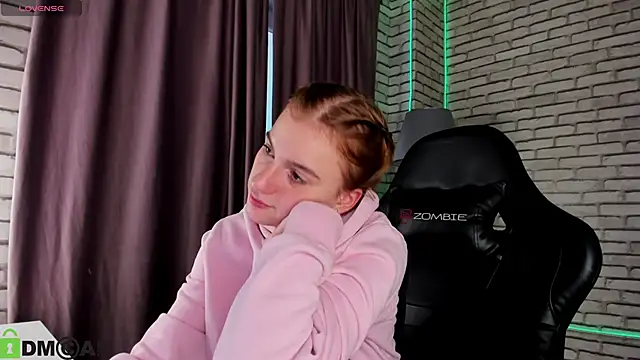 Stacey_Brown's cam snapshot