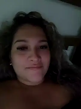 Sara_smiiith211 live sex cam