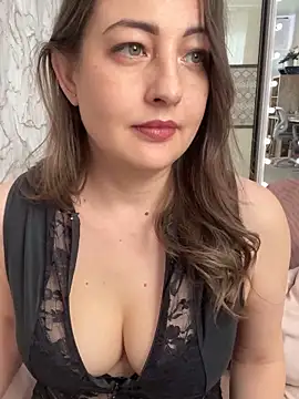 AnnaBri live sex cam