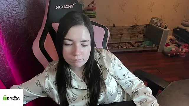 Crazy_forest_fairy's cam snapshot