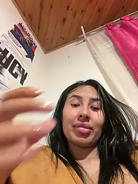 Anily_Lovely's cam snapshot