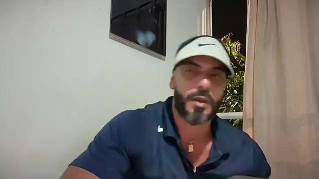 romeolovedark live sex cam